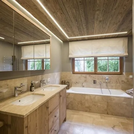 Appartement Chalet With Pool, Sauna And Elevator *